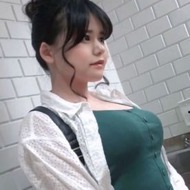 FC2-PPV-4822863 【うし乳Hカップ芸能人】着衣巨乳　ハーフのような顔立ち　美白。うし乳女性に妊娠確定濃厚ハメ撮りプレス。