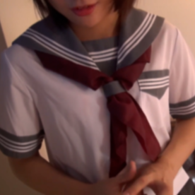 FC2-PPV-4821709 07世代18歳。140cm代の小さな体に中出し。