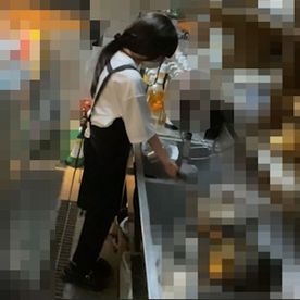 FC2-PPV-4824107 ※1/8まで初回限定92％OFF※【個撮】まさかの紹介したバイト先で、ハメ撮りさせられるとは思ってなかったでしょう。