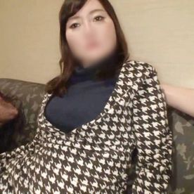 FC2-PPV-4610365 【熟女】***ossjqnnjo 積極的に乳首を責めたりご奉仕！上品な45歳・スレンダー熟女が初の浮気セックス！他人棒でイキ狂い！