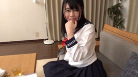 FC2-PPV-4612048 87%OFF!制服メガネ女子がパイパンまんこを弄られて覚醒し**sqpnnyjnj ていく動画