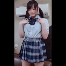 FC2-PPV-4822176 【鬼畜ハメ撮り】都内の**学校3年生。初めての男性器に赤面してから間もなく中出しされる強快ハメ撮り映像※数量限定