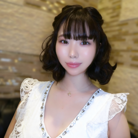 FC2-PPV-4827976 《限定公開》命知らずのレトロ系インスタ女子２２歳　美容系広告モデルが極秘で受けた初ハメ撮り　鬼ピストンで理性バグり潮吹きまみれ　拡散リスク覚悟の限定記録　完全原盤映像送付