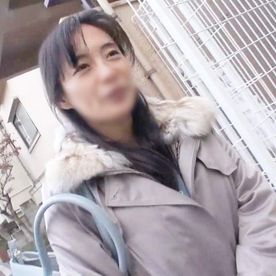 FC2-PPV-4828690 【人妻】旦那さんとは10数年セックスレス！おもてなしを味わい貪り尽くすようにしなやかな身体をくねらせて咽び喘ぐ…