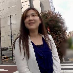 FC2-PPV-4828958 中出し/人妻/お淑やかな四十路熟女