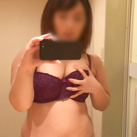 FC2-PPV-4830499 【痴女・中出し】常時色気を放つインテリ系三十路先生。 生ハメで強烈な快感を得て、国語を担当しているのに語彙力がなくなって”アヘアヘ”絶頂。