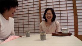 FC2-PPV-4830515 A058G05 ごく普通の大人しそうな淑女の田舎熟女！悶々とした欲求不満を抱えた還暦直前熟女の初撮りSEX！