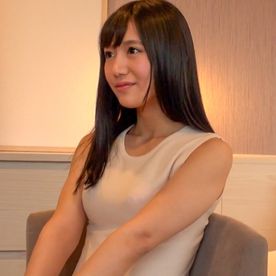 FC2-PPV-4831229 【数量限定再販なし】清楚系アイドルユニットで一番人気の18歳　覚悟の初ハメ撮り　一番売りの顔面にぶっかけ