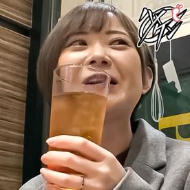 FC2-PPV-4831722 【ﾊﾞｽﾀ / 淫乱妻】訳アリ人妻に小手先テクでザーメン飲ませてみたっス！【2】