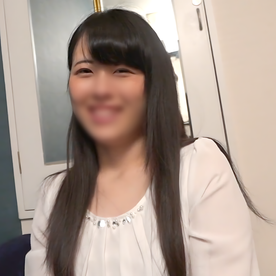 FC2-PPV-4832176 【ハメ撮り】清楚さ満載、お嬢様風エステティシャンをハメ撮り。 足コキやフェラで挿入をせがむくらい性欲が強く変態。