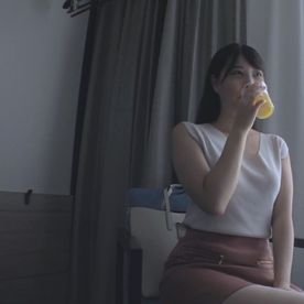 FC2-PPV-4834547 【人妻】「緊張してるけどがんばります」148cm42kgHカップ小柄巨乳童顔人妻が奨学金返済のために決意のハメ撮り　ナチュラル陰毛おまんこに極太チンポをハメられ号泣大絶頂【借金】