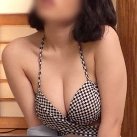 FC2-PPV-4834723 【神乳】水着から谷間くっきりFカップの清楚顔素人”ゆいなちゃん” 激しいセックスが好きすぎて、本気汁ドバドバ！ エビ反り絶頂♥♥♥