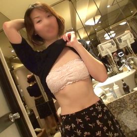 FC2-PPV-4836558 【不倫】太もものとふくらはぎが変わらないくらいガリガリな四十路妻。 膣内が浅くてポルチオへ亀頭モロあたりの脳イキセックス。