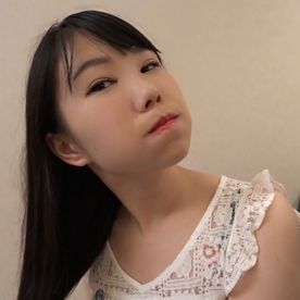 FC2-PPV-4836572 清楚系小柄大**にガン突きセックス　小さいアソコに巨根挿入