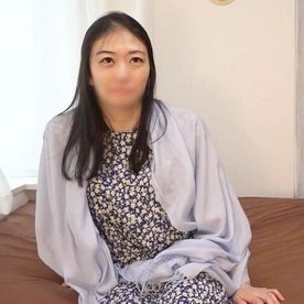 FC2-PPV-4836676 【熟女】ノリがいい37歳・専業主婦妻◆2年ぶりのSEXで大興奮イキ！正常位では手足を絡みつかせて、キスをしながら喘ぎまくり！！