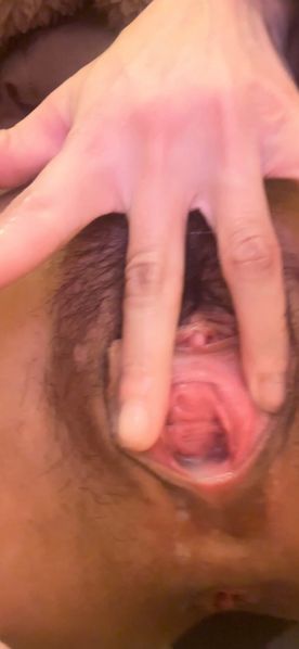 FC2-PPV-4839242 【NTR人妻　旦那がいる自宅にてトイレオナニー】トイレ　ぐちょマン　フィスト　ケツデカ　マン汁　