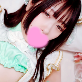 FC2-PPV-4839524 【本編顔出し】ブランド品欲しさに撮影希望。涙目で我慢するも最後には中出し【早期購入特典あり】