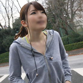 FC2-PPV-4840901 【初撮り】毎朝ランニングを欠かさないストイックなアラサー美人。 流石は引き締まった神ボディ。 クールなイメージ崩壊するメスイキ姿を公開。