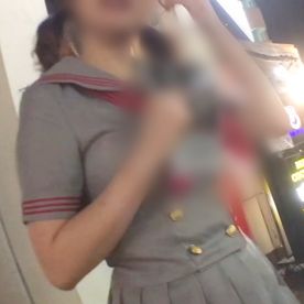 FC2-PPV-4839302 【顔出し】秋葉で知名度急上昇中のコンカフェ兼アイドル♥ オタクやオジサン達の対応にウンザリして、行き着いた先がセックスで変態な姿をさらけ出すこと！？