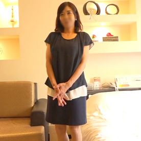 FC2-PPV-4841658 【ドM｜熟女】アブノーマルセックスじゃないと満足できない素朴、地味系の奥様。 不倫でも生ハメを求めるくらい理性崩壊→汗ばむくらい本**頂。