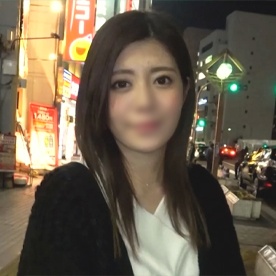 FC2-PPV-4845265 美人看護師 ゆうかちゃん（２５） 会ったばかりでバレたら終わりの店内セックス 必死に声を押し殺しながらイキまくり