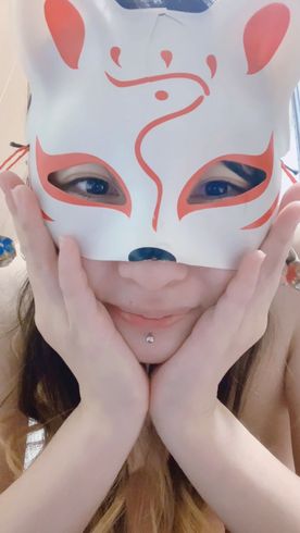 FC2-PPV-4846714 極太鼻輪でアヘ顔チャレンジ♡白目＆寄り目＆舌出しに挑むあどけない表情！（ショート動画）