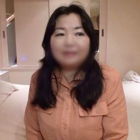 FC2-PPV-4849605 【中出し】色白ぽっちゃり豊満ボディを持つ55歳熟女◆激しく突かれ「おマ○コいいーっ！おマ○コ気持ちいいーっ！」と歓喜の鳴き声を響かせる…膣内射精！