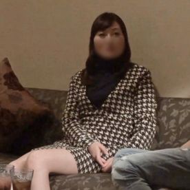 FC2-PPV-4850800 【素人／人妻】色気ムンムン…45歳茶髪ロングのミステリアス美人妻。スラっとした色白スレンダーボディを激ピス中出しセックス。