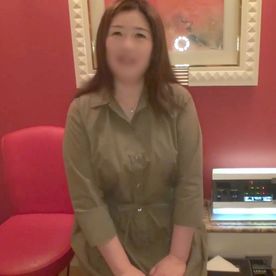 FC2-PPV-4850820 【不倫】体重70kgオーバーな巨体奥様をハメ撮り。 マグロになってしまうくらいイキ狂い、他人棒にメロメロで幸せに溢れた顔してます。