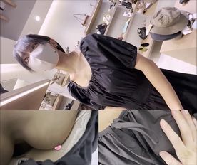 FC2-PPV-4851230 店員チラ☆ついに神バイトちゃんの両乳首ゲットォォォ！！ずーーっとサクランボが丸見え状態！！サイコー。。涙