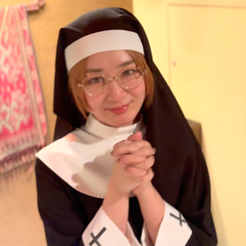 FC2-PPV-4852149 可愛過ぎるシスターに生ハメ顔射しました