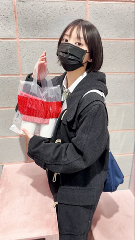 FC2-PPV-4854166 【某有名アイドルグループ】ファン人気No,1の黒髪ボーイッシュ１８歳。現職アイドルを無茶苦茶にハメ倒した衝撃映像。数回に渡る中出し。高画質4K特典付き。※初回のみ先着で特別ver用意