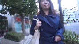 FC2-PPV-4853543 ＜素人エリコさん(31\)＞仕事帰りの人妻OLさんを突撃ナンパ*限定公開/セール価格*