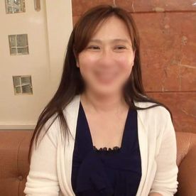 FC2-PPV-4854890 【人妻】結婚前の経験人数は50人超え！46歳・ぽっちゃり人妻が2年ぶりのSEXで大絶頂イキ！！メス声止まらないハメ撮りSEX！