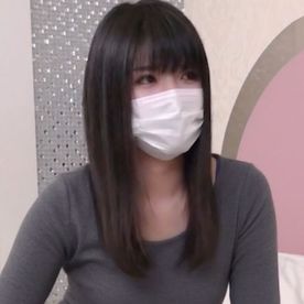 FC2-PPV-4858035 【経験浅め】雑誌で活躍中のHcupグラビアアイドル。ウブな彼女が生ハメとパイズリ口射を許してくれました。