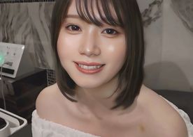 FC2-PPV-4859182 【祝！卒業記念】日本中が恋した純朴ミスコン生にありったけの幸種を。人生最大の親孝行となる中出し作品。※米国版映像送付。