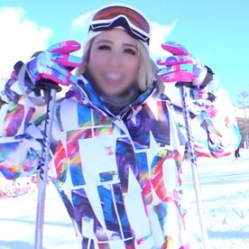 FC2-PPV-4860777 【ドM】金髪が似合うスキー黒ギャル。 雪山で仲良くなった流れで生ハメ、ポルチオイキさせた記録。