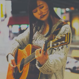 FC2-PPV-4861084 Jカップ爆乳シンガーソングライター　初めてのカメラと男性器に緊張しつつも、何とか最後まで撮影することができた奇跡のハメ撮り。