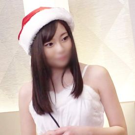 FC2-PPV-4861549 【素人】ナンパでGETした25歳。りかちゃん。サンタコスプレハメ撮りSEX。慣れた手つきで音を立てながらの濃厚フェラ。トロトロのおま○こに巨根ガン突き。連続イカせ。