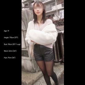 FC2-PPV-4862786 【在庫限り】モデル志望で上京した170㎝の童顔19歳。プロフ撮影をするとだけ伝え呼び出し、8頭身美体に大量中出し。