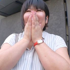 FC2-PPV-4864916 【デブ熟女】太りすぎて糸目な四十路奥様。 おっぱい鷲掴みならぬ腹肉鷲掴み正常位で不倫中出し。