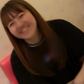 FC2-PPV-4864932 【ハメ撮り】むっちりぽっちゃりした身体と、優しい笑顔の美容師さん。彼氏がいるのに欲求不満らしく、中出しセックスさせてもらいました。