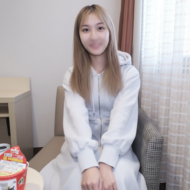 FC2-PPV-4865957 4/2まで990pt「初撮」色白スレンダーな新卒美乳後輩　ヨって熱くなったカラダ、柔らかい美乳をたっぷり堪能、ピンク色のパイパンマンコを奥まで何度も突いて中出し！