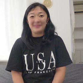 FC2-PPV-4866035 【熟女】地味すぎて取り柄のない一般人妻ハメ撮り。 質素だからこそおばさんの魅力が引き立つB専や、熟女好きにはたまらない記録です。