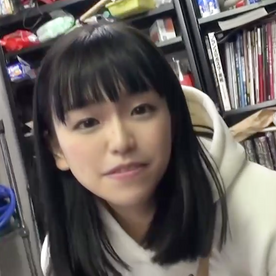 FC2-PPV-4867646 声優志望の陰キャ１８歳は性に対して好奇心旺盛、初アナル貫通も笑顔で受け入れる永久保存の一部始終。