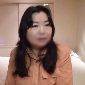 FC2-PPV-4868538 【中出し】重量感たっぷりの白い乳房を揉みしだかれると理性は崩壊！55歳・豊満熟女がカラダを震わせ痙攣イキ！どっぷり膣内射精！