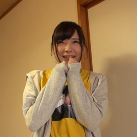 FC2-PPV-4868710 【3月29日まで90%OFF】身長146cm18歳　未成熟な自身の体型に悩んでいます