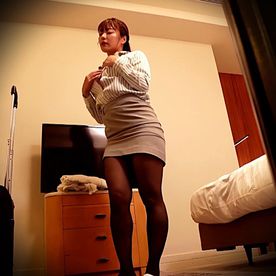 FC2-PPV-4871892 【今だけ980pt】某証券会社  営業 29歳 。ビジネスホテルに滞在中の大胆な様子を公開。