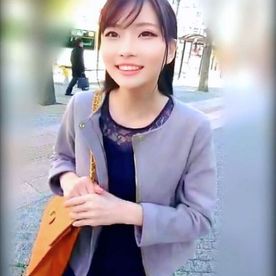 FC2-PPV-4872163 【FC2初掲載品】大手保険会社勤務OL　元アイドルとして活動。配信事業を行っていた時の映像（特濃精子大量中出しシーン）を数量限定で独占公式販売。