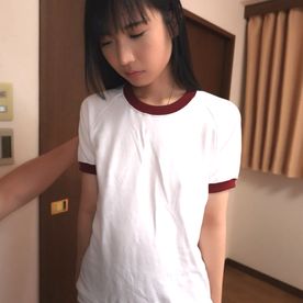 FC2-PPV-4867690 【個人撮影・素人・ロ●系】再婚相手の連れ子19歳(那奈ﾁｬﾝ)のあどけない表情に我慢ができず…。1/4